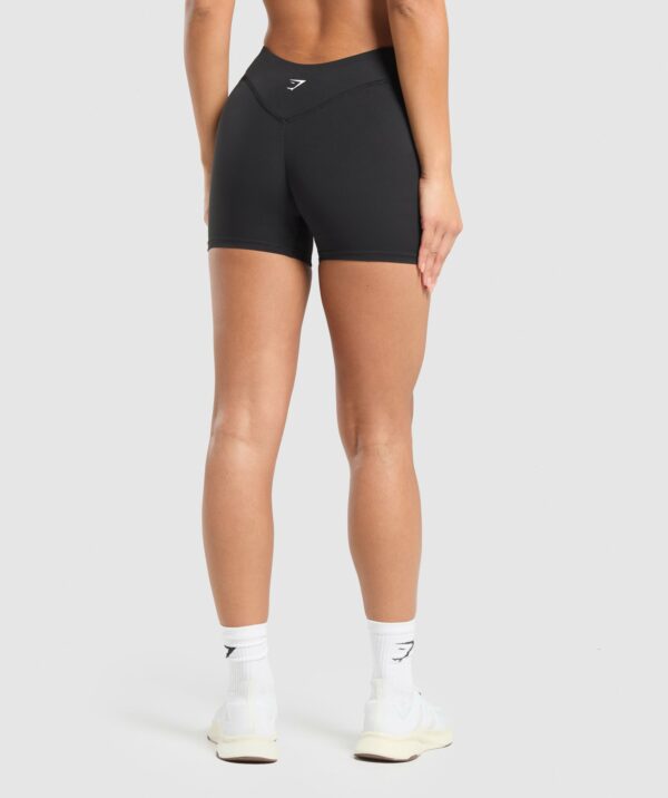 Dipped Waistband Shorts Black