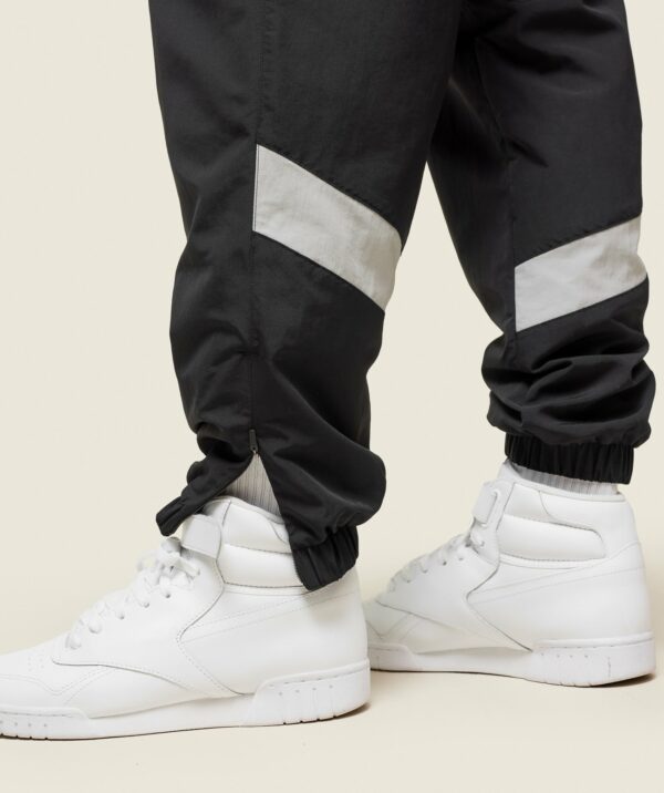 everywear Coach Track Pant Black/Tame Grey - immagine 7