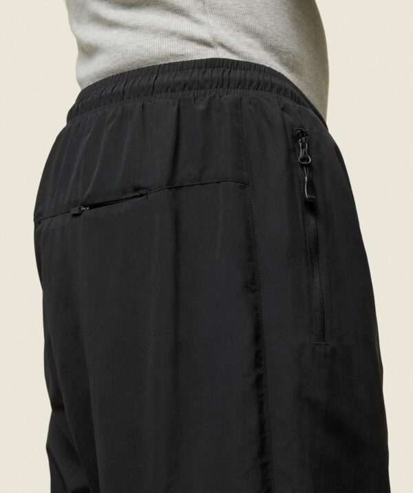 everywear Coach Track Pant Black/Tame Grey - immagine 5